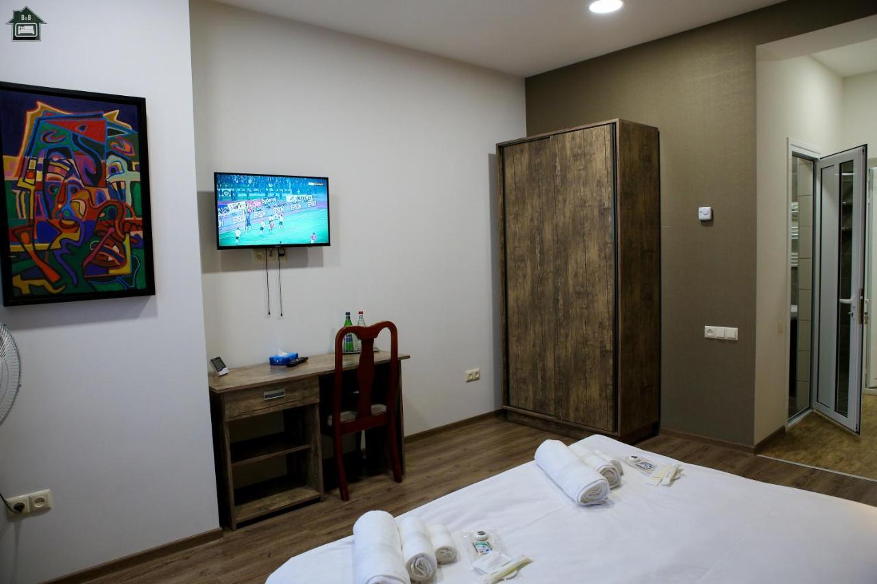 Guest House In Gyumri Exterior photo