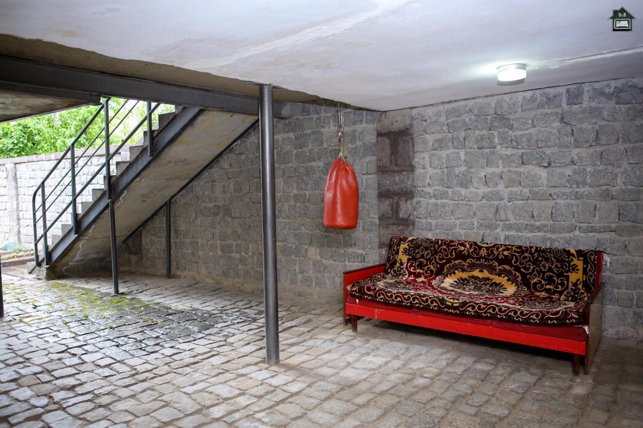 Guest House In Gyumri Exterior photo